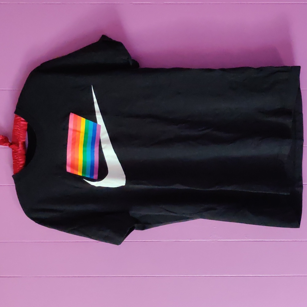 Nike limited ed. Pride "betrue" tee